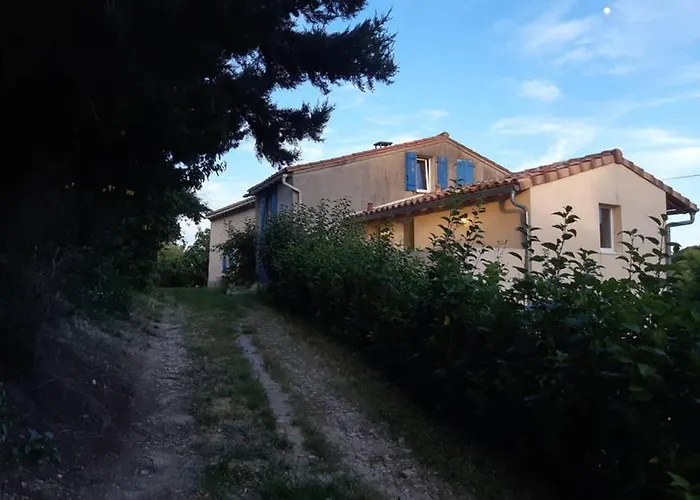 Lejlighed Dans Un Cadre Champetre Mas-Saintes-Puelles